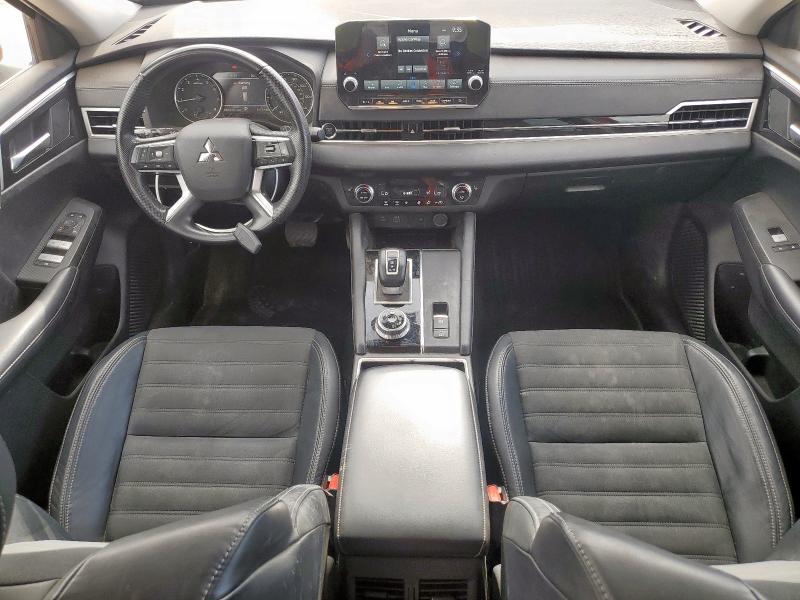  MITSUBISHI OUTLANDER 2022 Красный