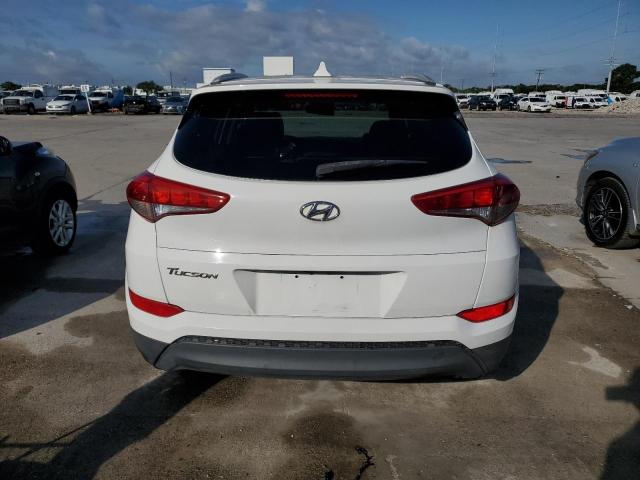  HYUNDAI TUCSON 2018 Czarny