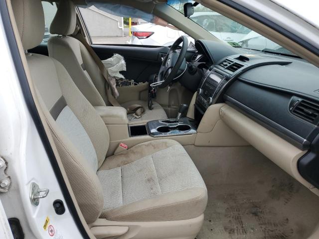  TOYOTA CAMRY 2012 Biały