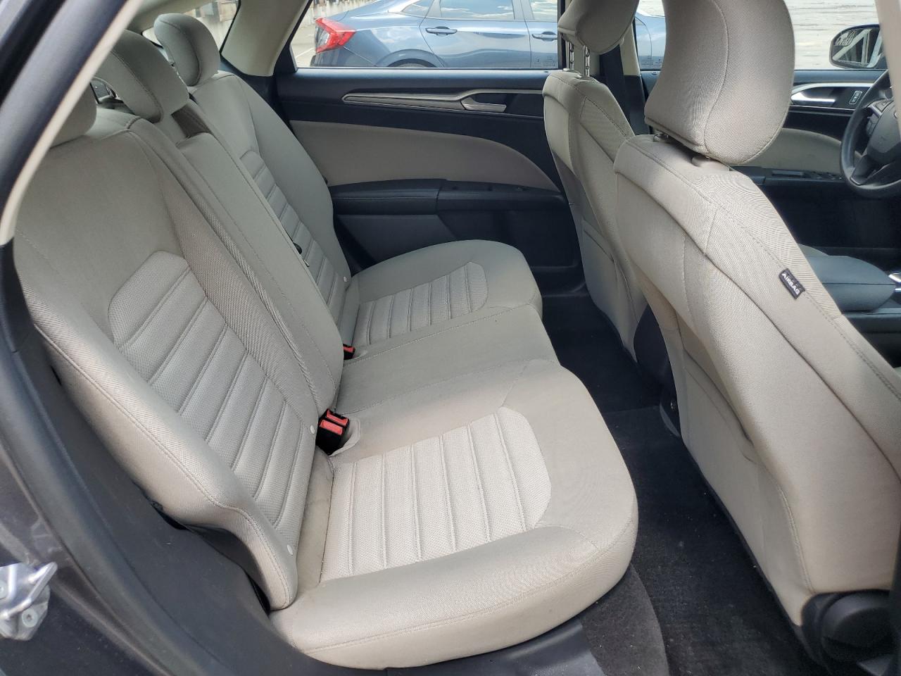 FORD FUSION 2018 VIN 3FA6P0G70JR146818 фото 10