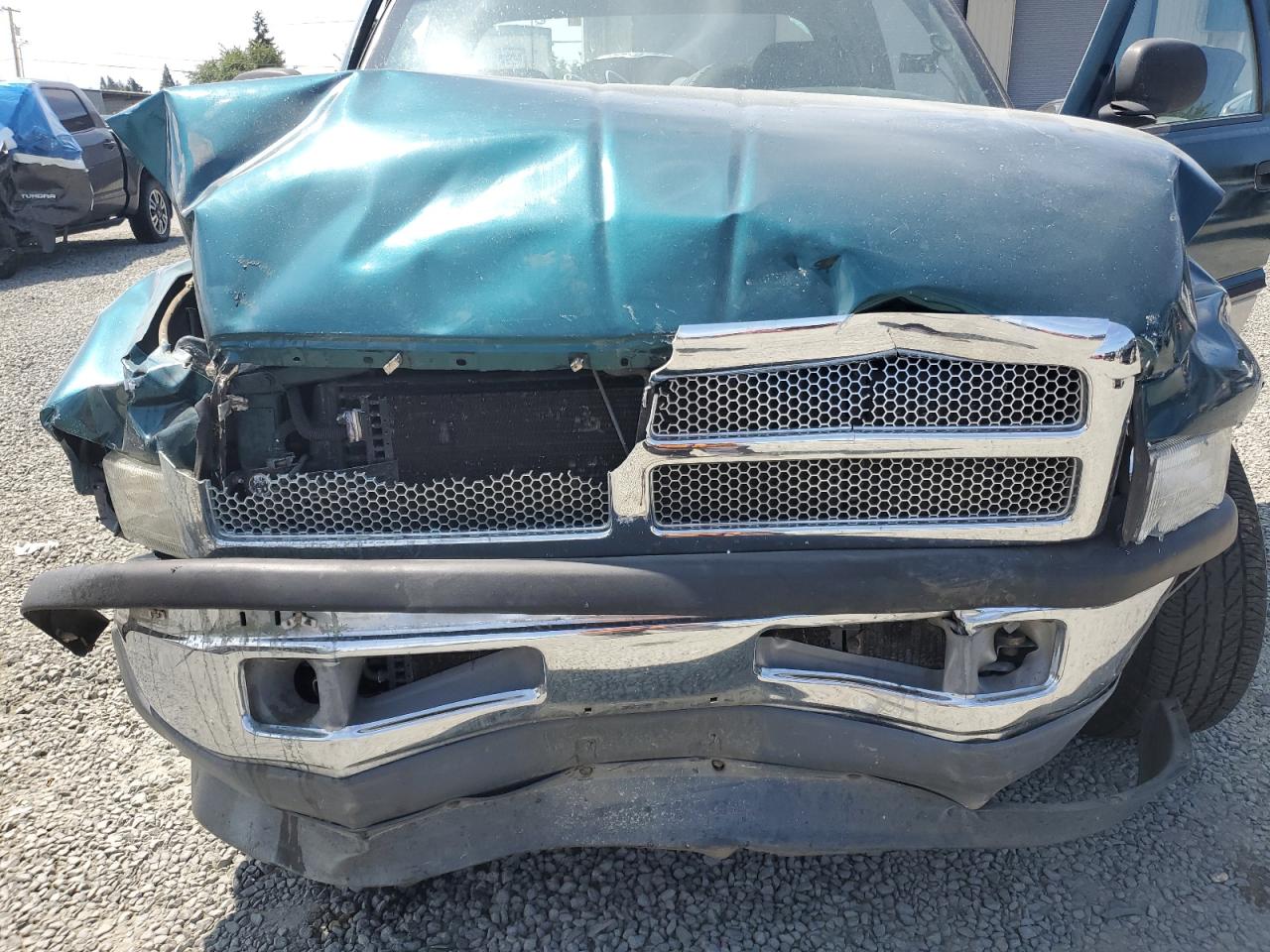1998 Dodge Ram 2500 VIN: 1B7KC2367WJ252164 Lot: 61087185