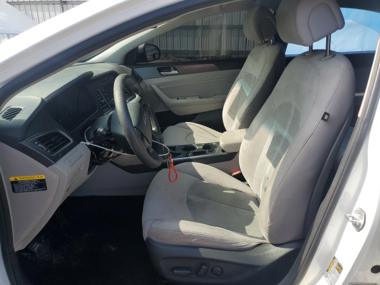 2015 Hyundai Sonata Sport VIN: 5NPE34AF1FH034354 Lot: 60811075