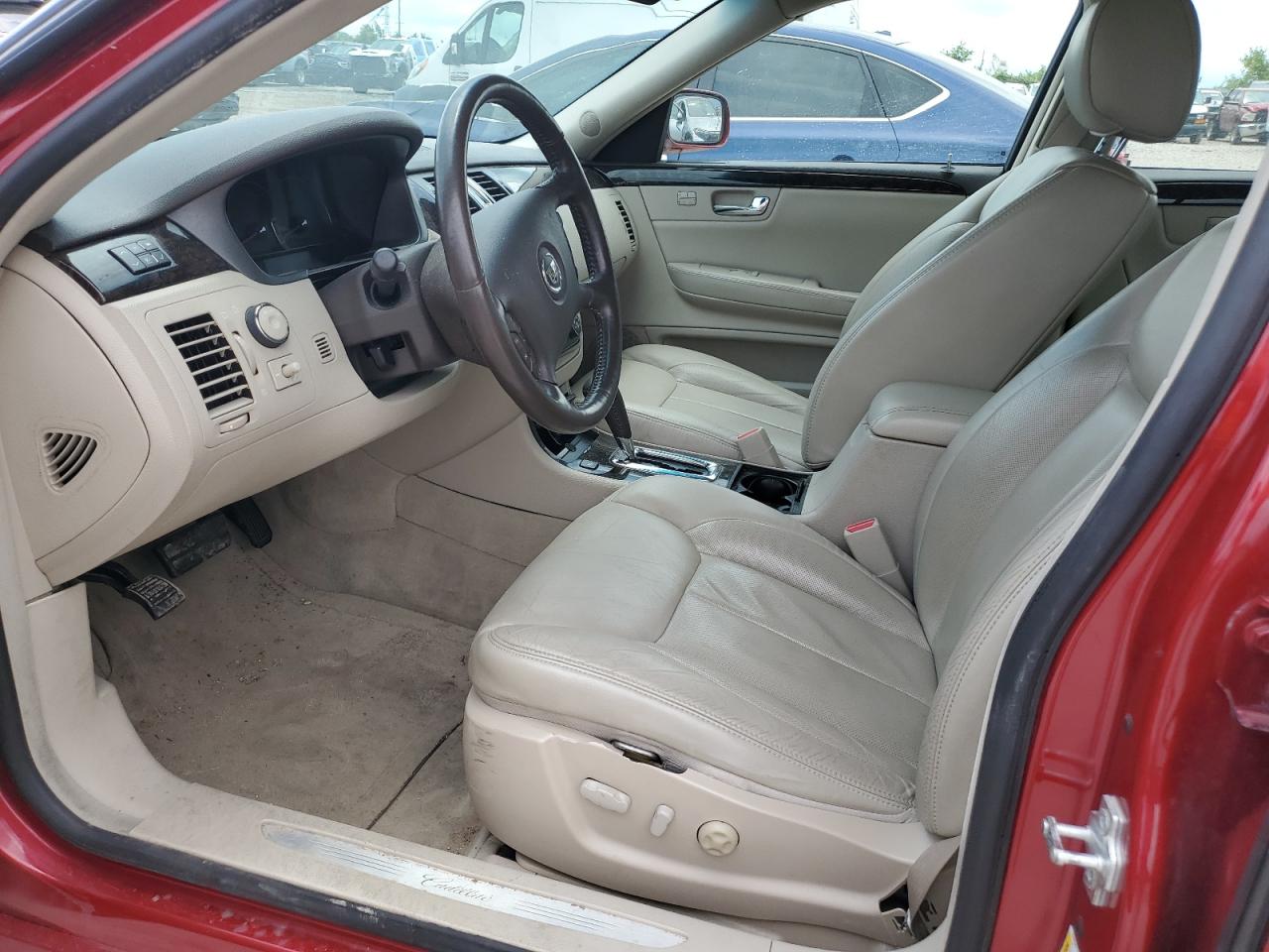 2008 Cadillac Dts VIN: 1G6KD57Y68U108636 Lot: 61260305