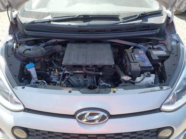 2017 HYUNDAI I10 SE
