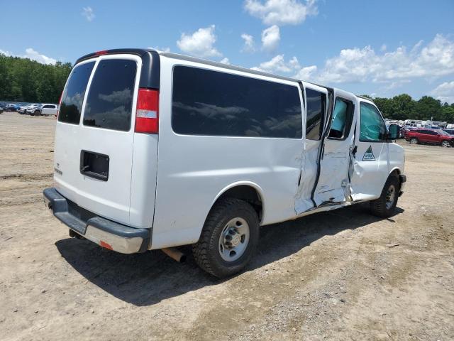  CHEVROLET EXPRESS 2019 Белы