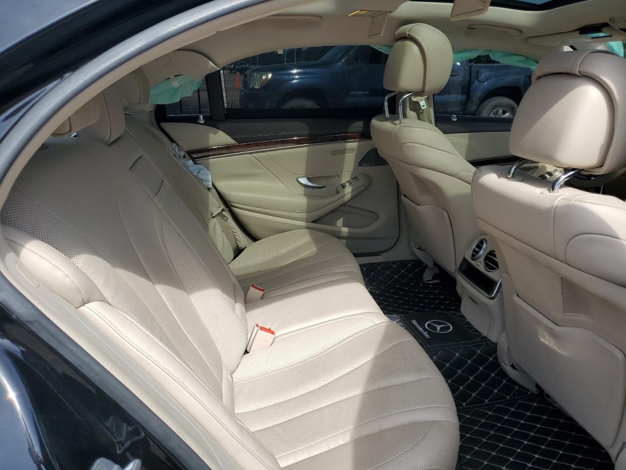 2015 Mercedes-Benz S 550 VIN: WDDUG8CB5FA092403 Lot: 60487155