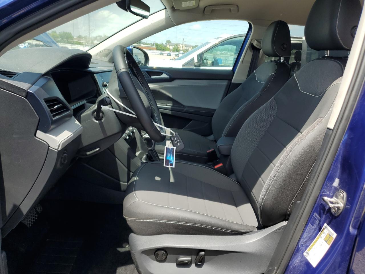 2024 Volkswagen Taos Se VIN: 3VVUX7B25RM049484 Lot: 62148535