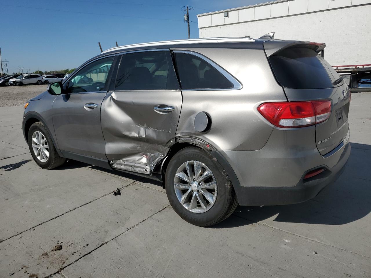 KIA SORENTO 2016 VIN 5XYPG4A39GG010699 фото 2