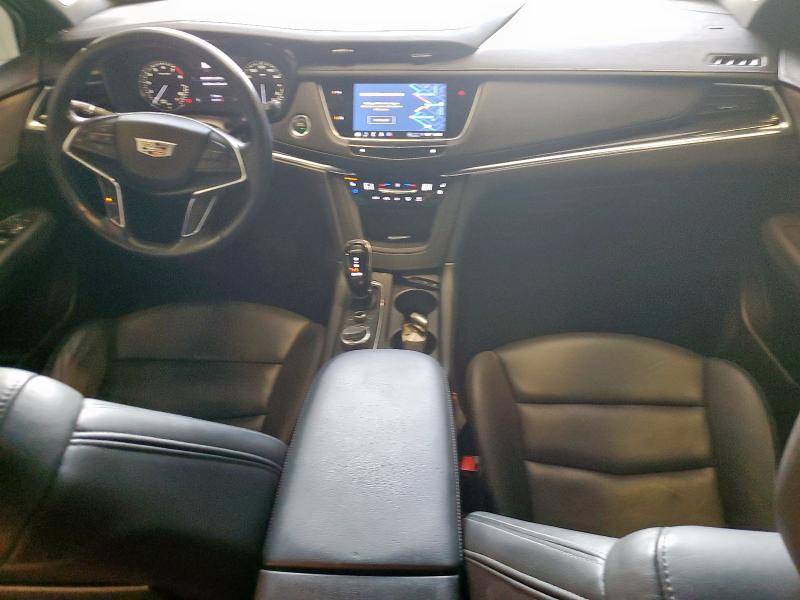  CADILLAC XT5 2023 Czarny