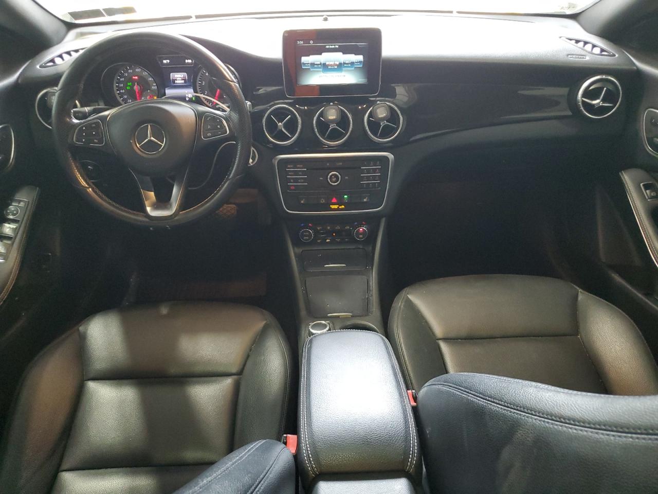 wddsj4gb0fn208515 WDDSJ4GB0FN208515 2015 Mercedes-Benz Cla 250 4Matic