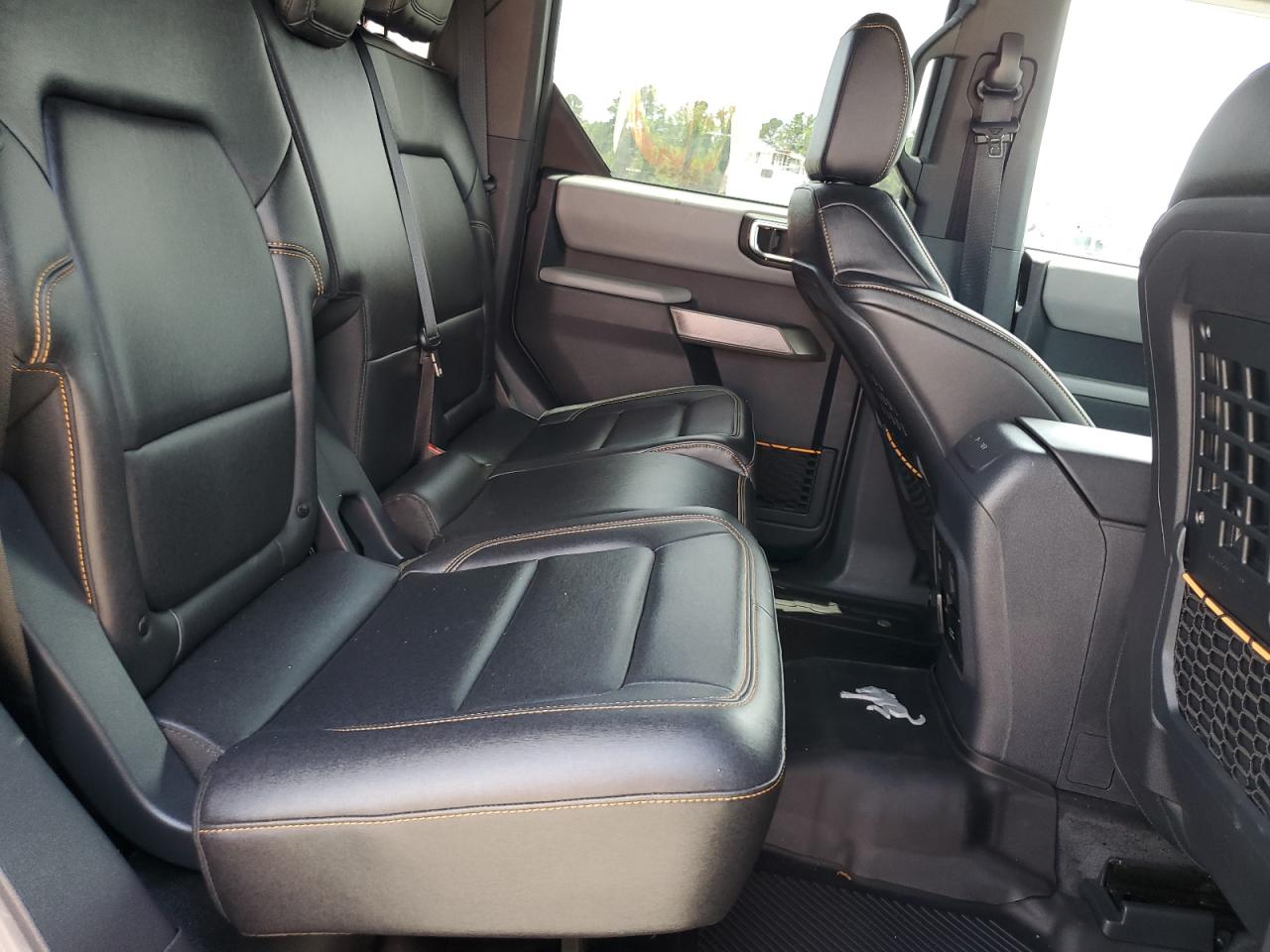 2021 Ford Bronco Base VIN: 1FMEE5DP5MLA93044 Lot: 61950205