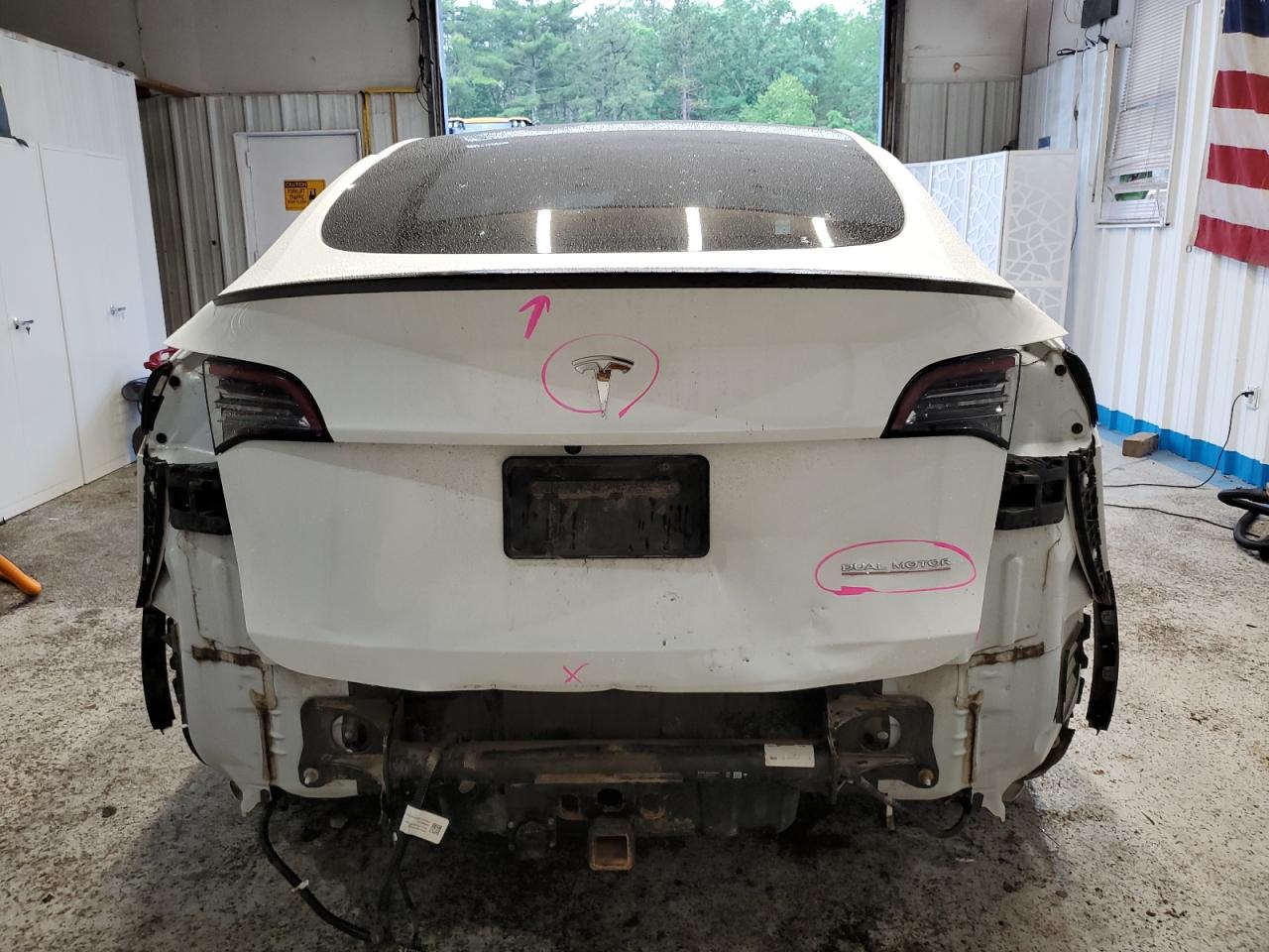 2020 Tesla Model Y VIN: 5YJYGDEF0LF017910 Lot: 61418995