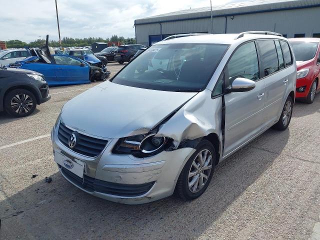 2009 VOLKSWAGEN TOURAN MAT for sale at Copart SANDWICH