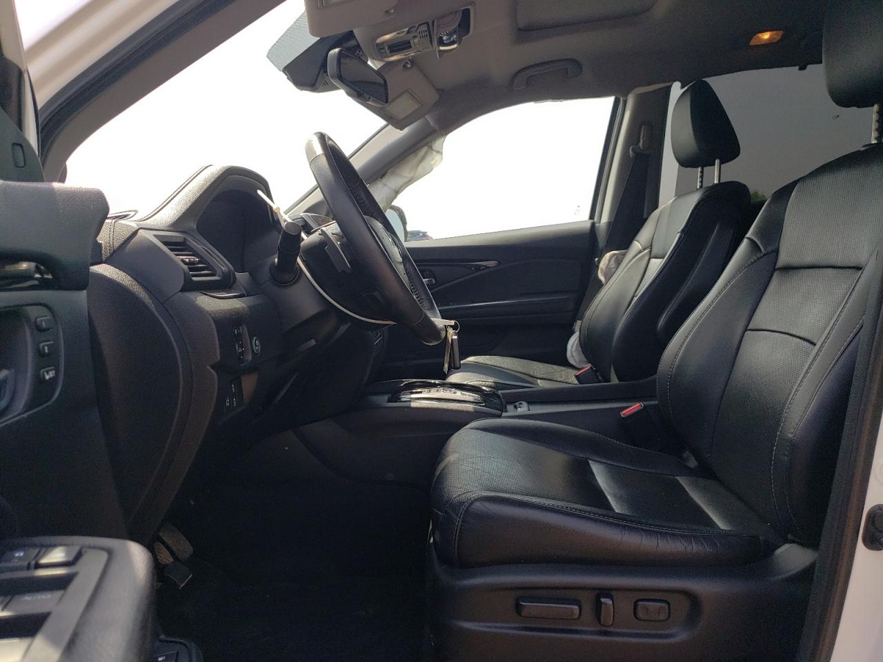 2017 Honda Pilot Touring VIN: 5FNYF6H95HB509635 Lot: 57074145