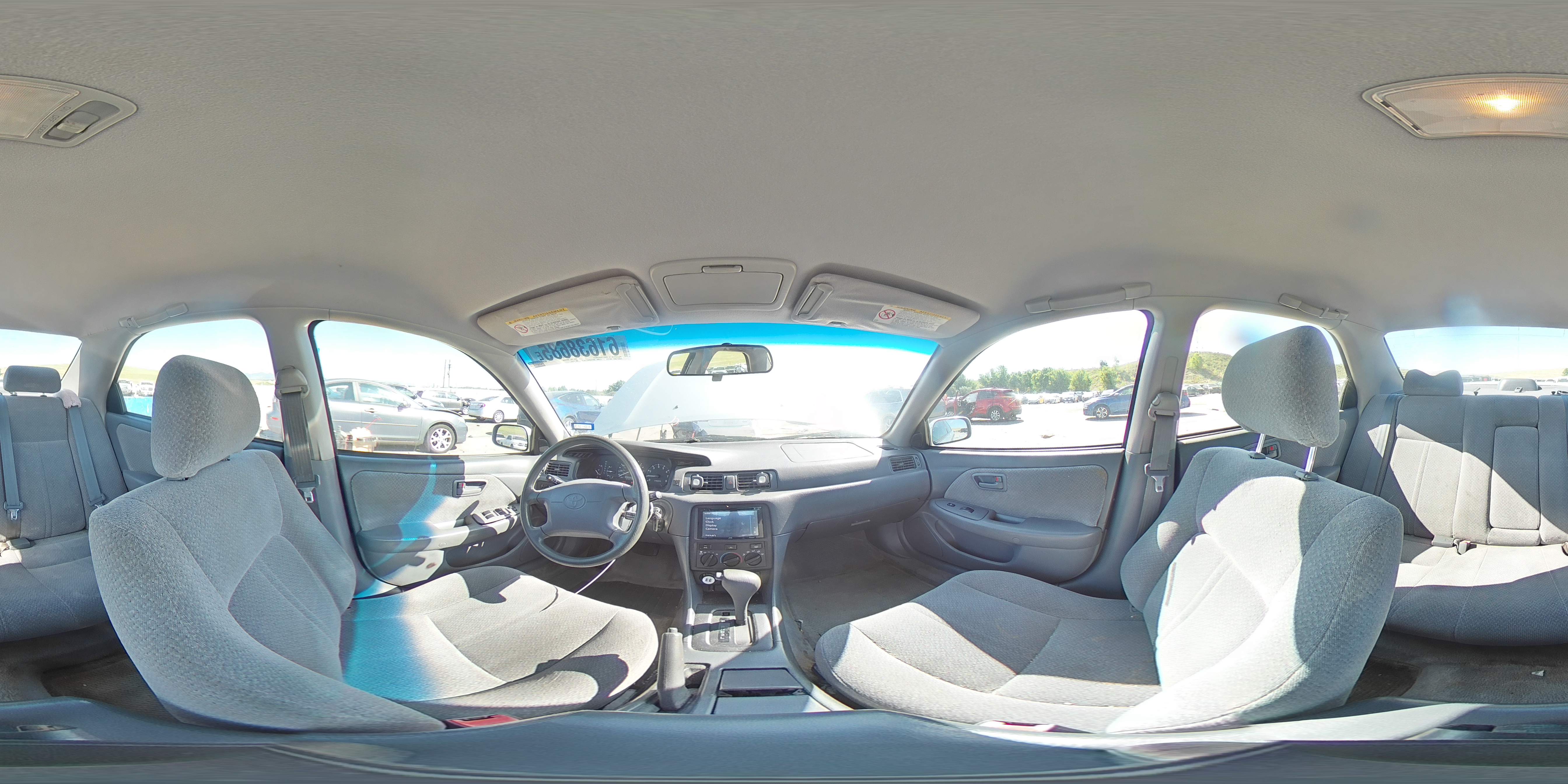 2000 Toyota Camry Ce VIN: JT2BG22K0Y0515261 Lot: 61638685