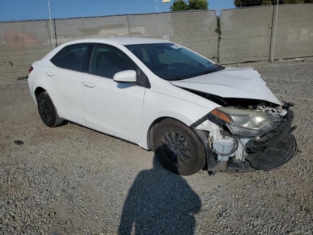  TOYOTA COROLLA 2016 Белый