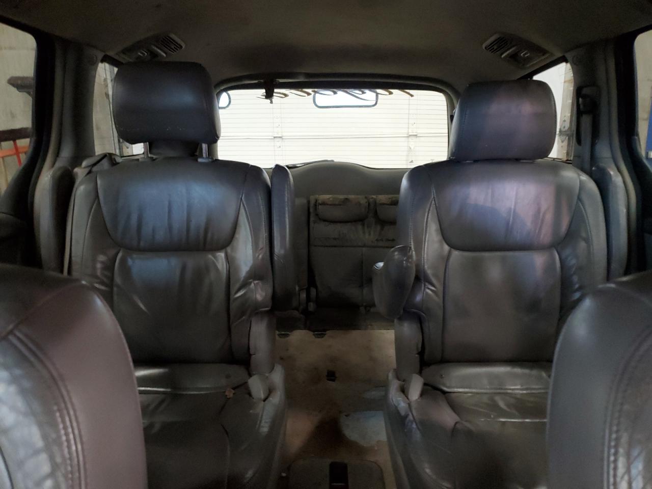 TOYOTA All Models 2005 VIN 5TDZA22CX5S329302 фото 10