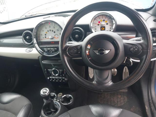 2011 MINI COOPER S