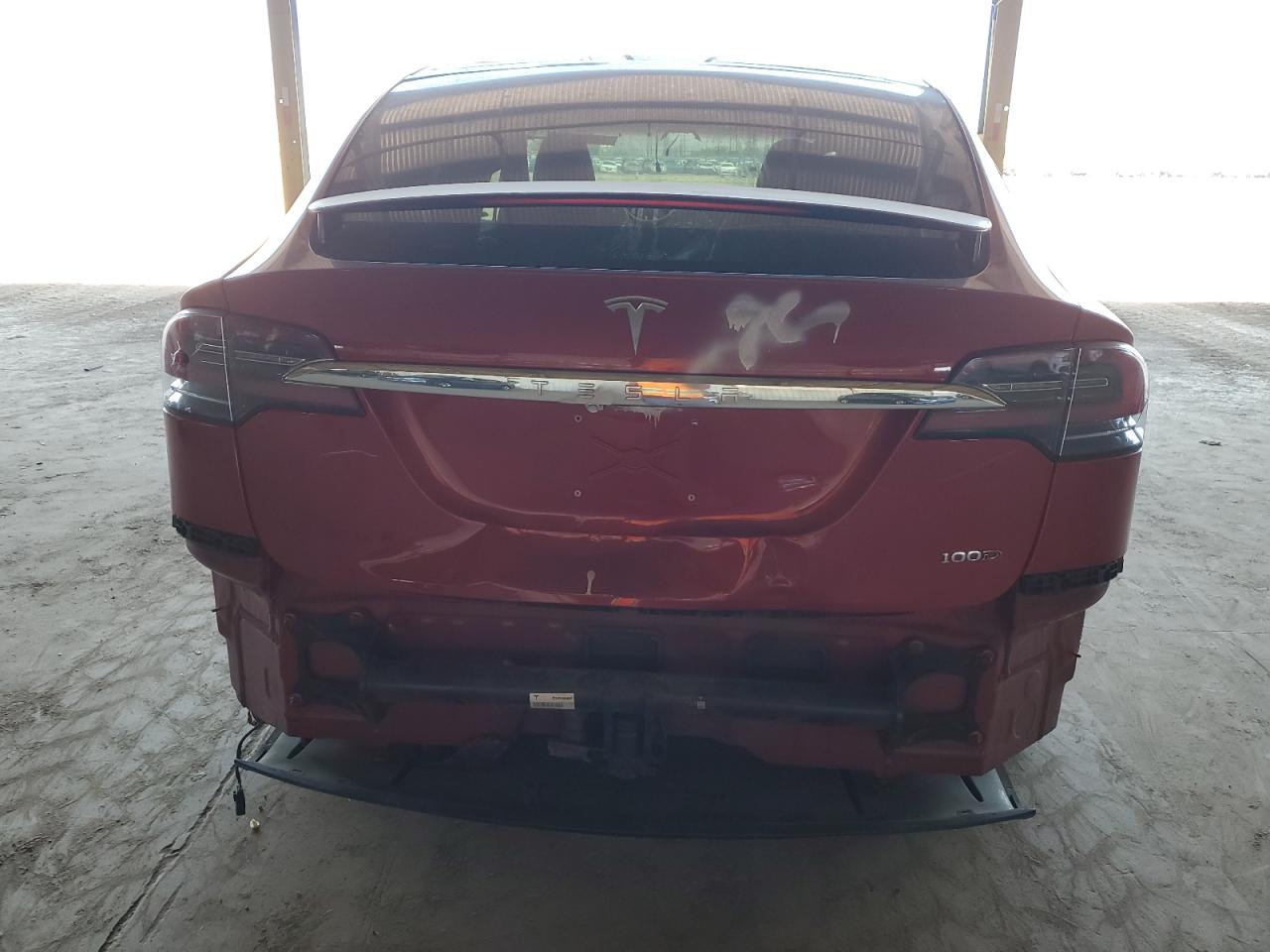 2017 Tesla Model X VIN: 5YJXCDE21HF055612 Lot: 60909825
