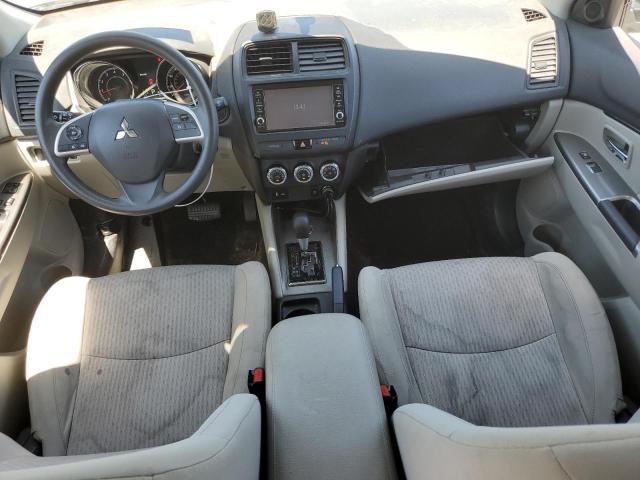  MITSUBISHI OUTLANDER 2019 Srebrny