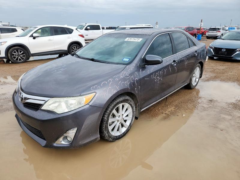  TOYOTA CAMRY 2014 Szary