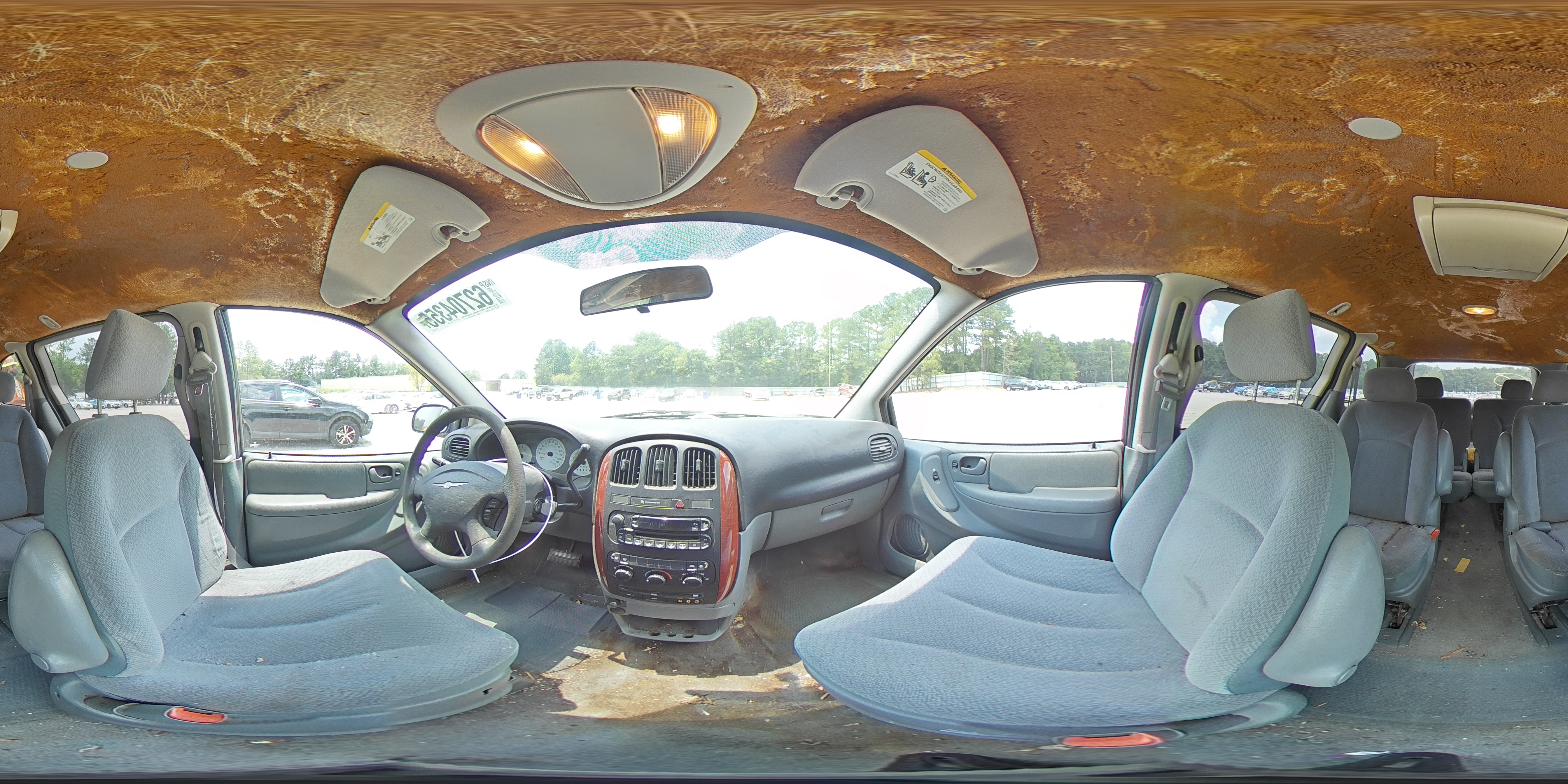 2005 Chrysler Town & Country VIN: 1C4GP45R75B440186 Lot: 62704355