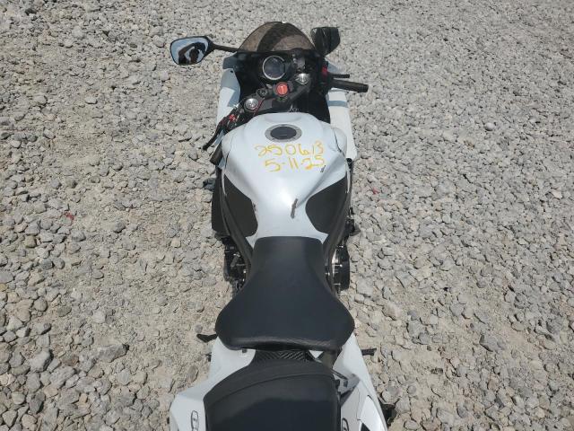 2015 SUZUKI GSX-R600   