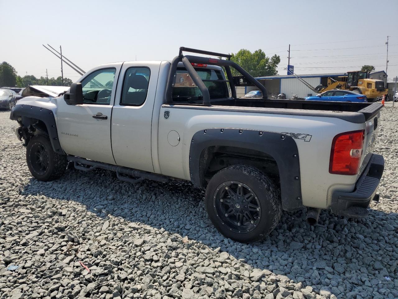 CHEVROLET ALL Models 2011 VIN 1GCRKPE33BZ307173 фото 2