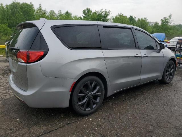  CHRYSLER PACIFICA 2018 Srebrny