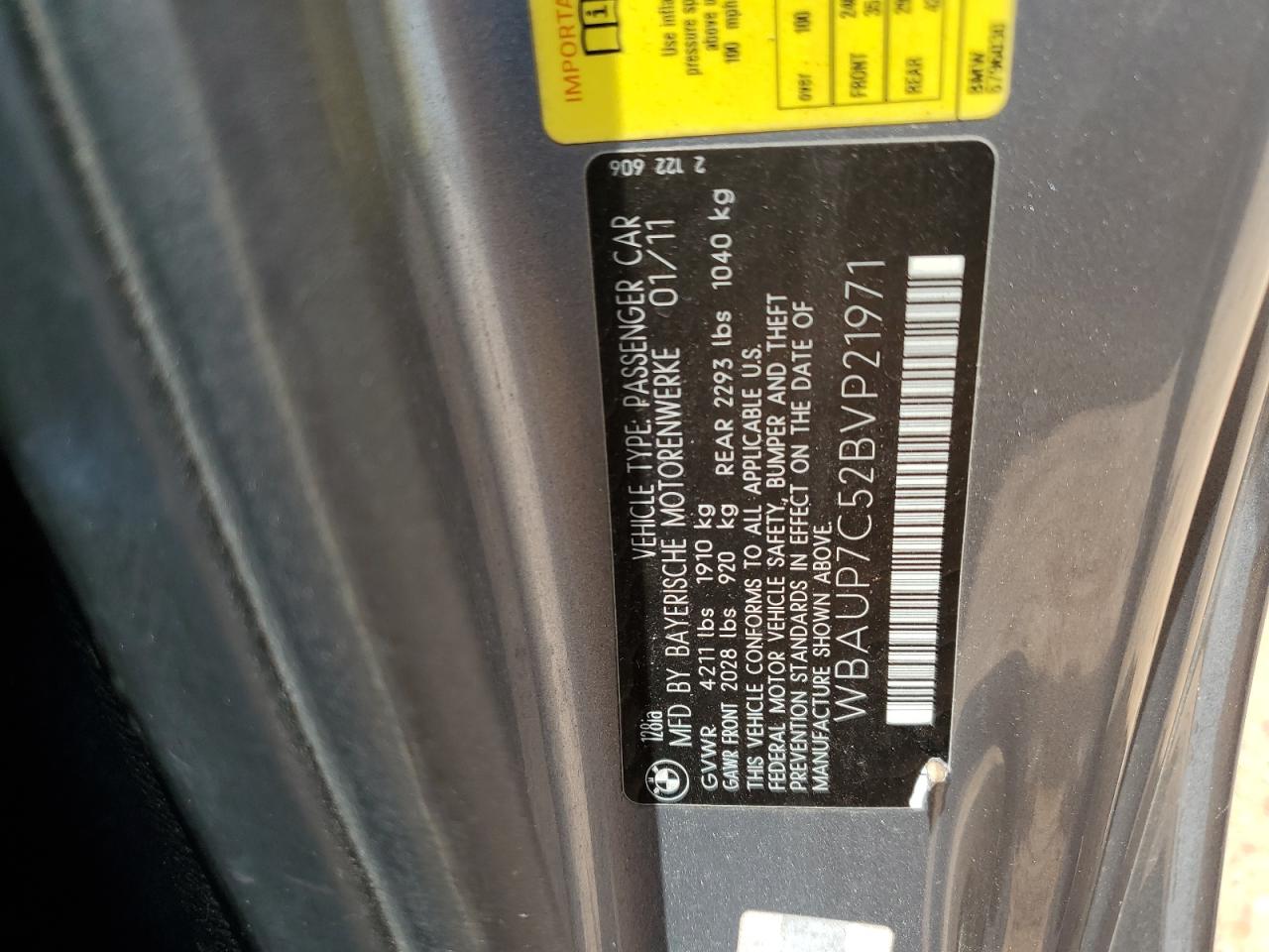 2011 BMW 128 I VIN: WBAUP7C52BVP21971 Lot: 63036725