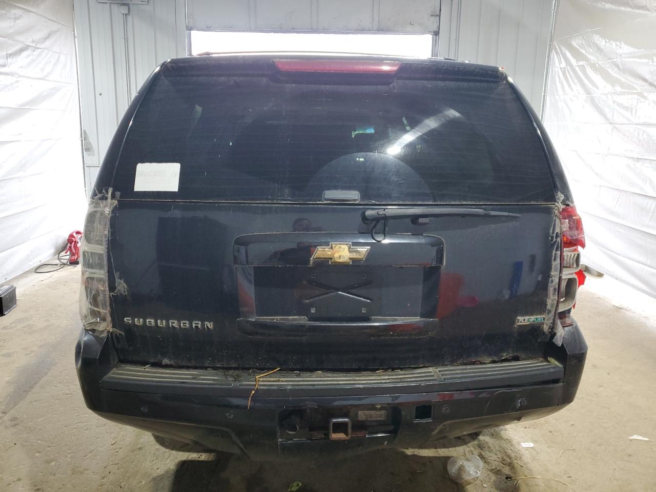 2011 Chevrolet Suburban K1500 Lt VIN: 1GNSKJE32BR215607 Lot: 60347905