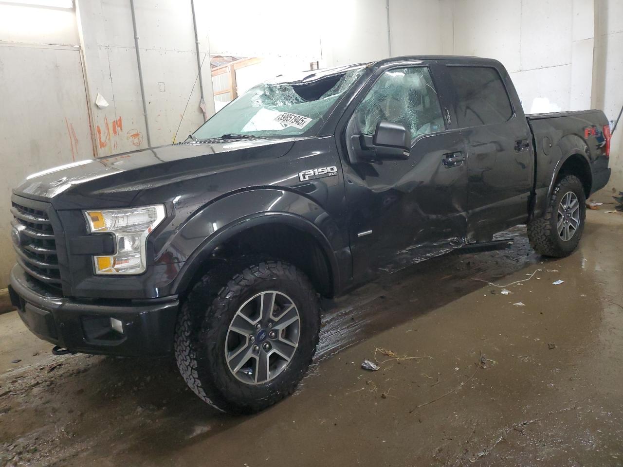 2015 Ford F150 Supercrew იყიდება Madisonville-ში, TN - Rollover