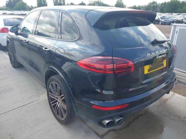 2017 PORSCHE CAYENNE PL