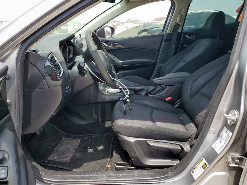  MAZDA 3 2016 Srebrny