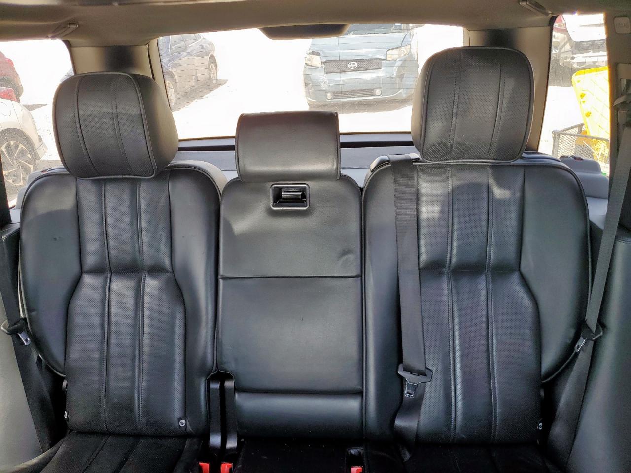 2010 Land Rover Range Rover Hse Luxury VIN: SALMF1D40AA316070 Lot: 61076445