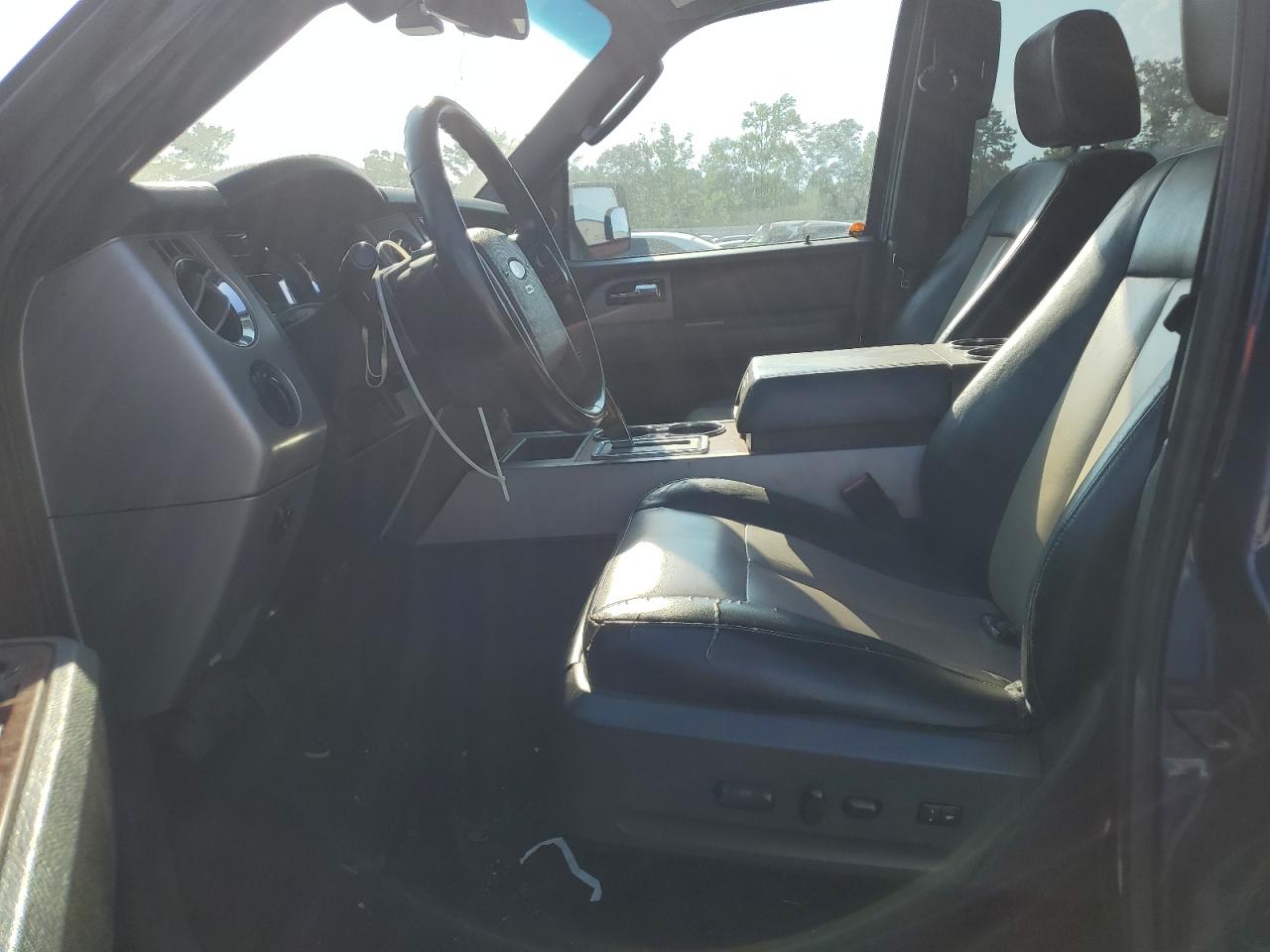 2007 Ford Expedition Eddie Bauer VIN: 1FMFU17557LA06094 Lot: 62832605