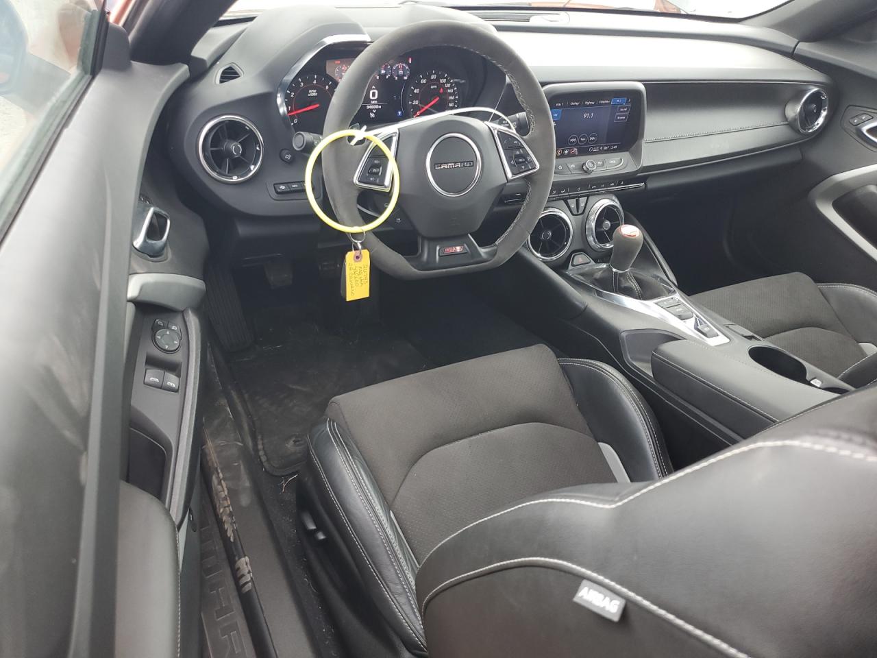 2022 Chevrolet Camaro Lt1 VIN: 1G1FE1R71N0125817 Lot: 62102275