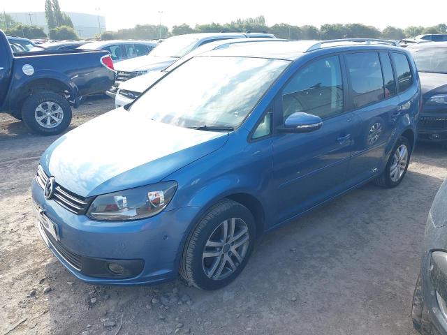 VOLKSWAGEN TOURAN SE 2011