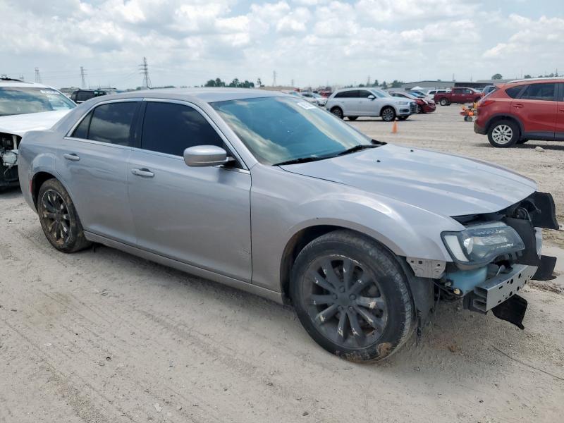  CHRYSLER 300 2017 Silver