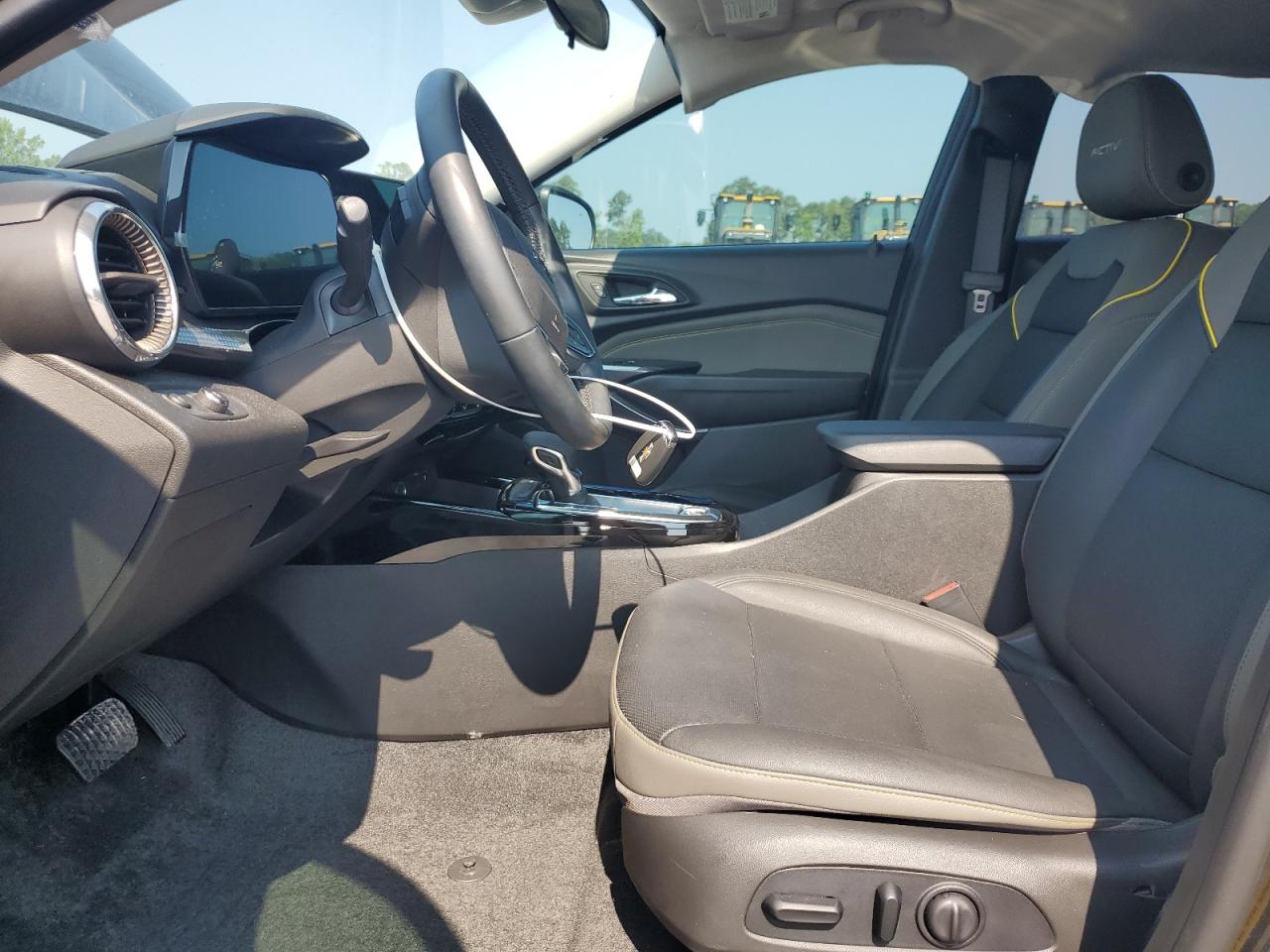 CHEVROLET TRAX ACTIV 2025 VIN KL77LKEP3SC152277 фото 7