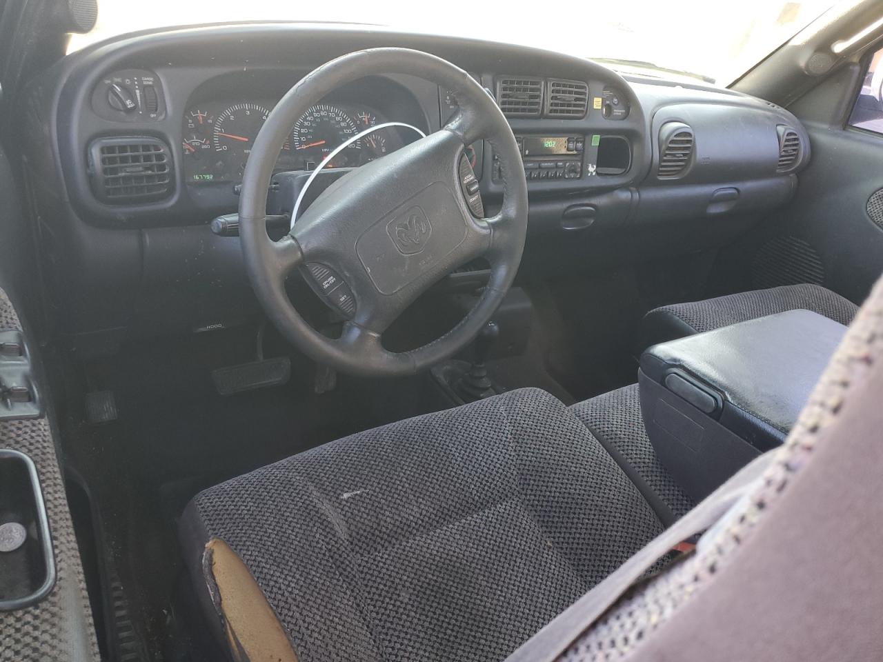 1999 Dodge Ram 1500 VIN: 3B7HF13Z5XG247702 Lot: 62019415