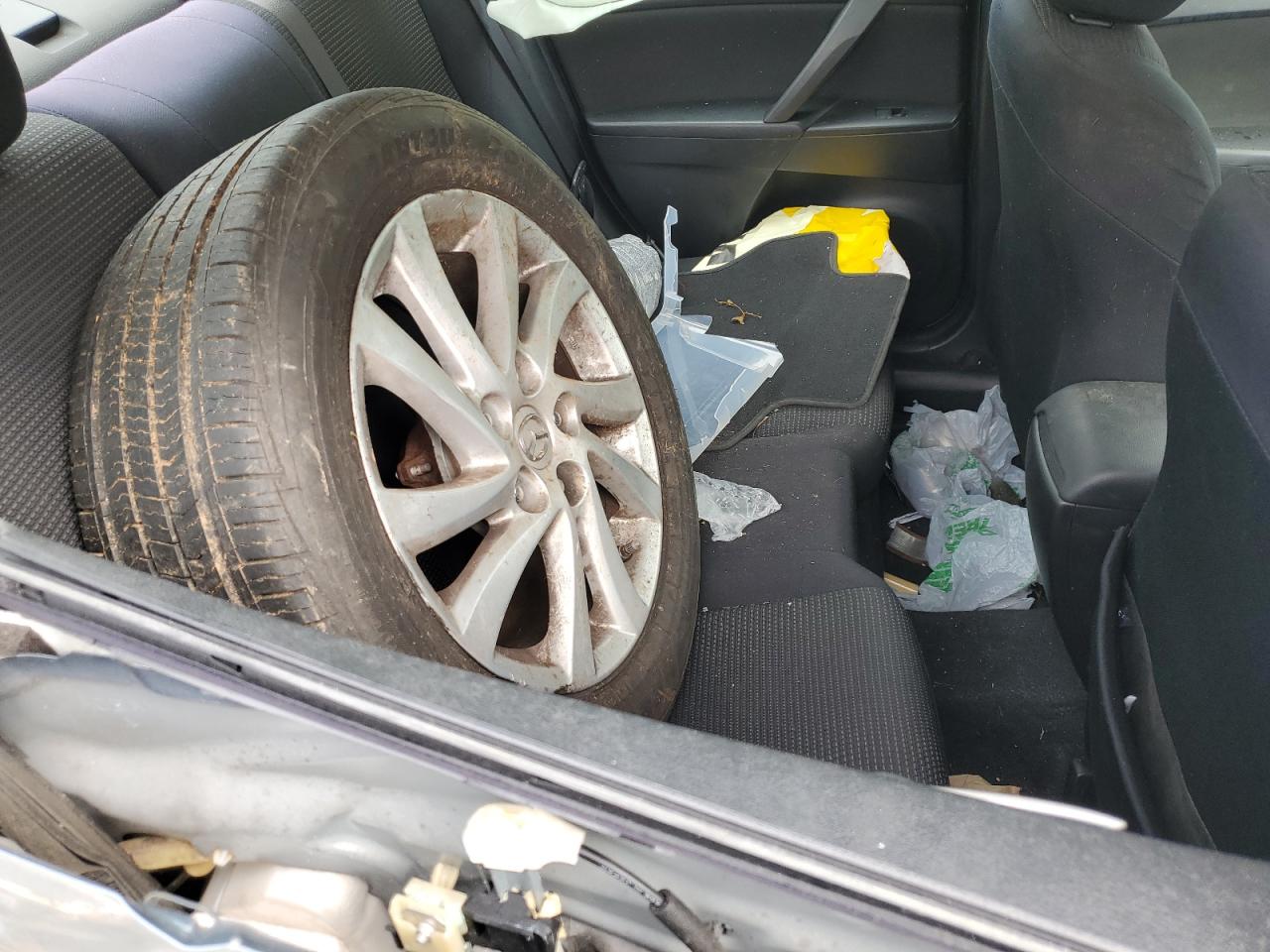 MAZDA 3 2012 VIN JM1BL1V7XC1617187 фото 10