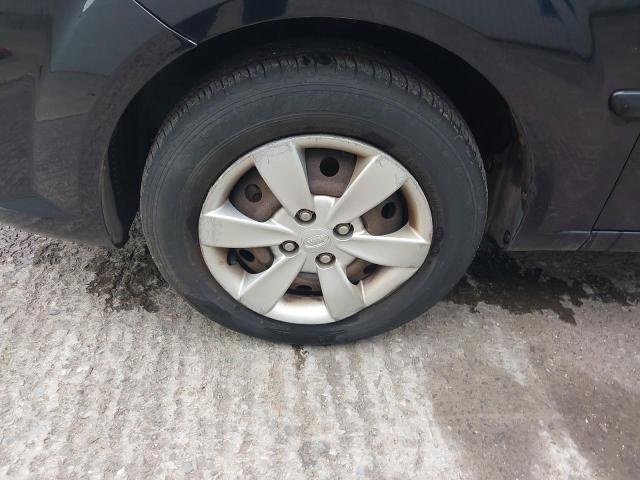 2010 KIA RIO 1