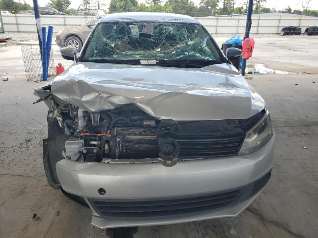  VOLKSWAGEN JETTA 2014 Серебристый