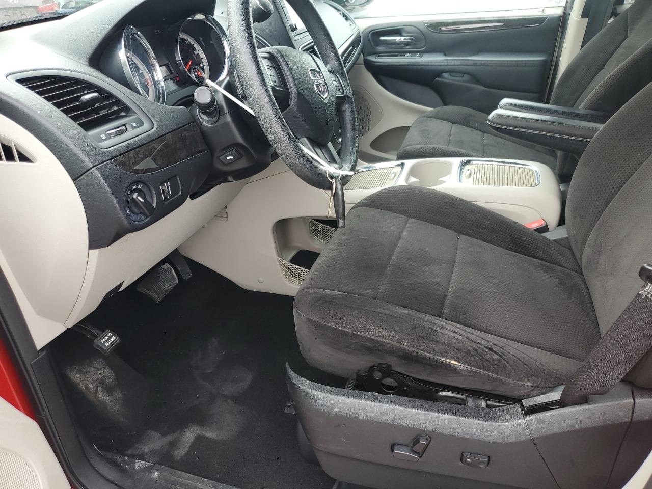 2013 Dodge Grand Caravan Sxt VIN: 2C4RDGCG2DR617649 Lot: 62878685