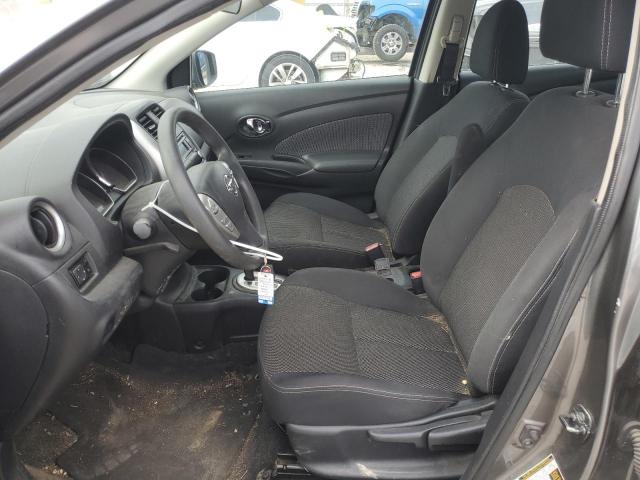 Седаны NISSAN VERSA 2016 Серый