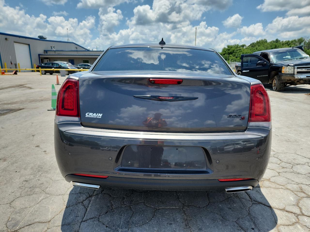 2022 Chrysler 300 S VIN: 2C3CCABG5NH154389 Lot: 62130215