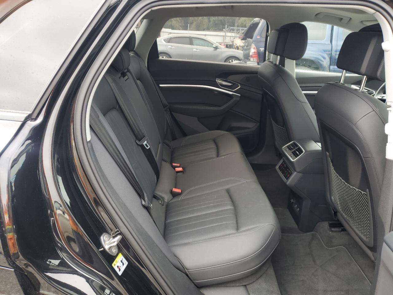 2024 Audi Q8 E-Tron Premium Plus VIN: WA15AAGEXRB062981 Lot: 61962935
