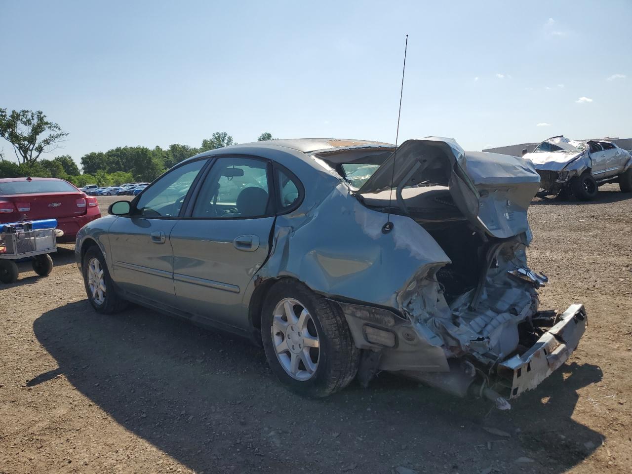 FORD TAURUS 2006 VIN 1FAFP56U26A234047 zdjęcie 2