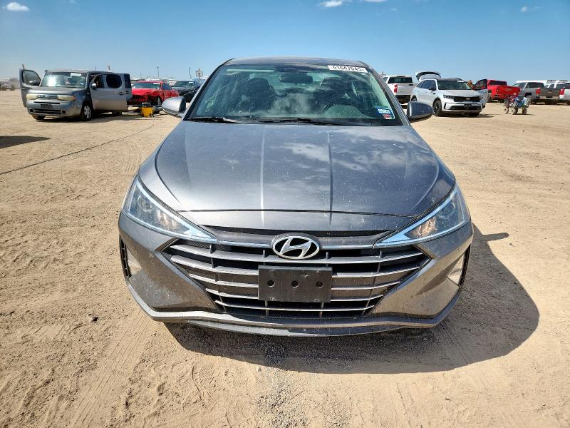  HYUNDAI ELANTRA 2019 Черный